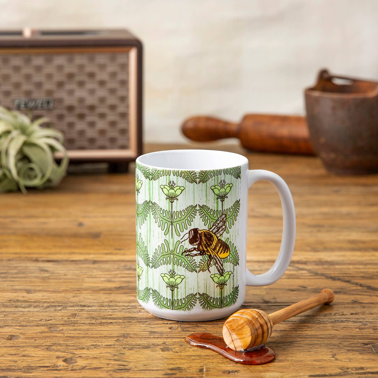 Custom: Bee Illustrated Ceramic Mug – 15oz
