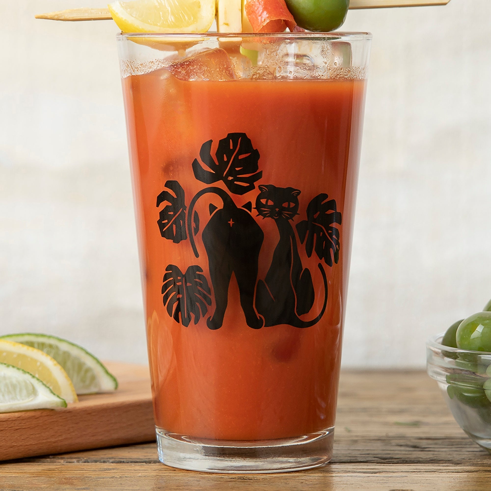 Cat Pint Glass With Monstera Leaves, 16 Fl Oz - Pint Glass - Two Little Fruits - Two Little Fruits